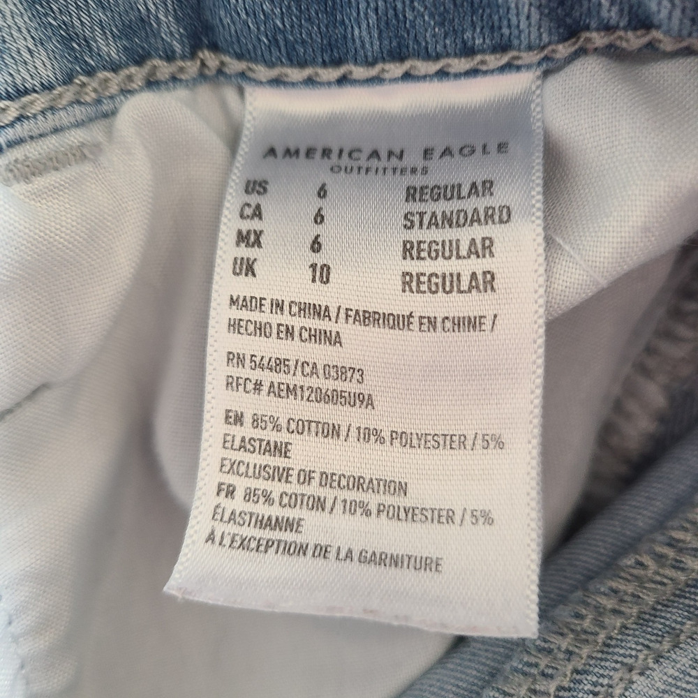 American Eagle Womens Jegging Jeans SZ‎ 6 Distressed 90s Grunge 360 Stretch - Picture 12 of 15